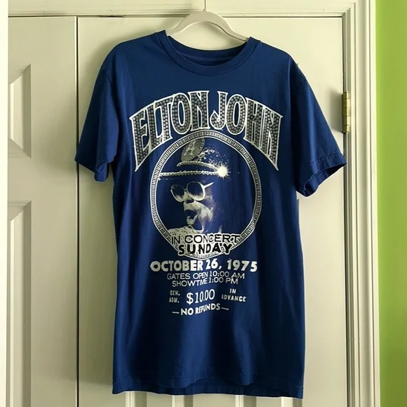 Urban Outfitters Elton John Graphic Tee Size S - Picture 2 of 4